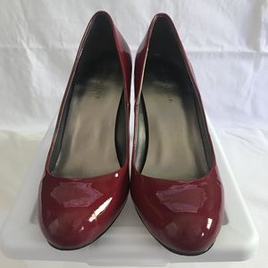Red patent Ann Taylor pumps